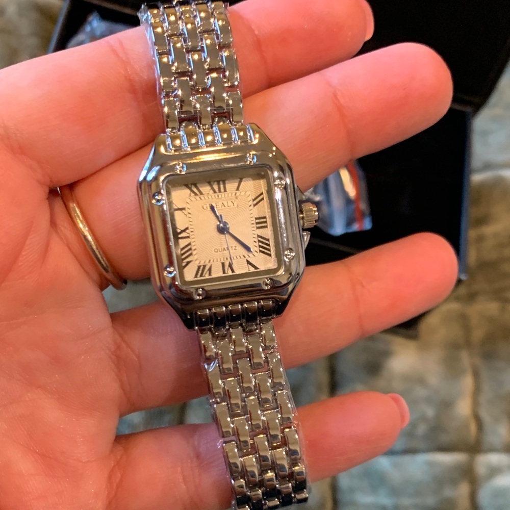 Elegant Silver Women's Watch